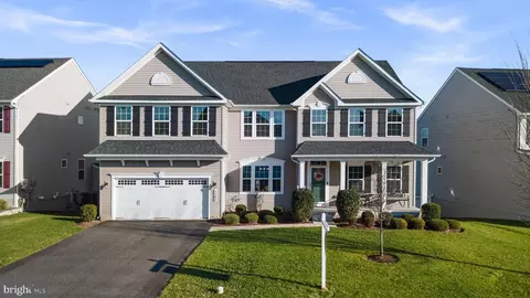 5245 Red Maple Dr, Frederick, MD 21703