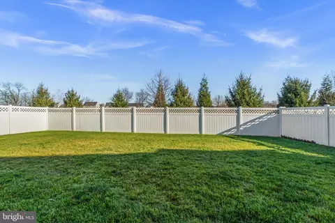 5245 Red Maple Dr, Frederick, MD 21703 photo 40