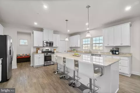 5245 Red Maple Dr, Frederick, MD 21703 photo 8