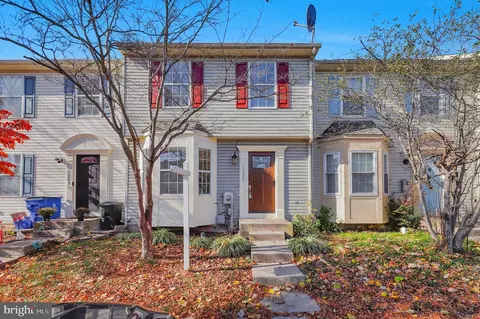 1227 Dahlia Ln, Frederick, MD 21703