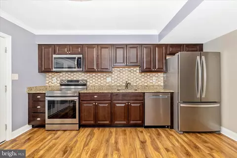 557 Lancaster Pl #557, Frederick, MD 21703 photo 9