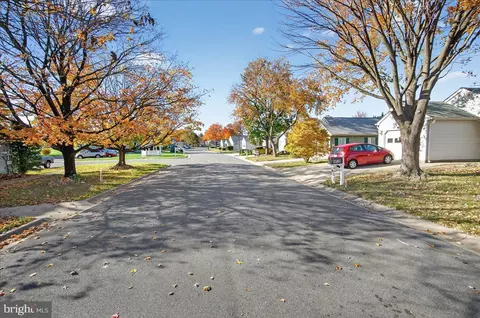 View/Area - 7006 Arbor Dr, Frederick, MD 21703 photo 5 of 15