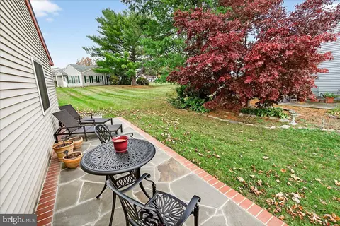 Exterior - 7006 Arbor Dr, Frederick, MD 21703 photo 3 of 15