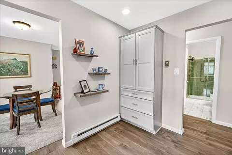 Entry Way - 7006 Arbor Dr, Frederick, MD 21703 photo 2 of 4