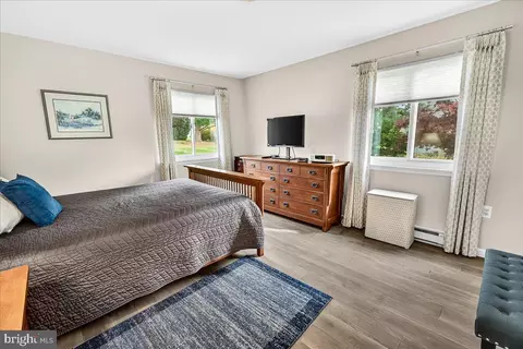 Bedroom - 7006 Arbor Dr, Frederick, MD 21703 photo 3 of 5