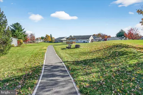 View/Area - 7006 Arbor Dr, Frederick, MD 21703 photo 4 of 15