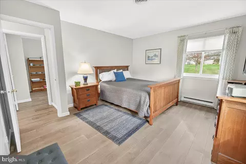 Bedroom - 7006 Arbor Dr, Frederick, MD 21703 photo 4 of 5
