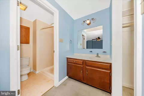 Bath - 8007 Broken Reed Ct, Frederick, MD 21701 photo 2 of 3