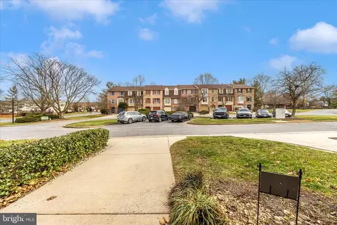 Exterior - 8007 Broken Reed Ct, Frederick, MD 21701 photo 9 of 23