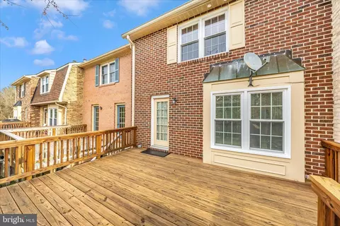 Exterior - 8007 Broken Reed Ct, Frederick, MD 21701 photo 5 of 23