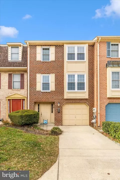Exterior - 8007 Broken Reed Ct, Frederick, MD 21701 photo 8 of 23