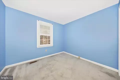 Bedroom - 8007 Broken Reed Ct, Frederick, MD 21701 photo 5 of 6