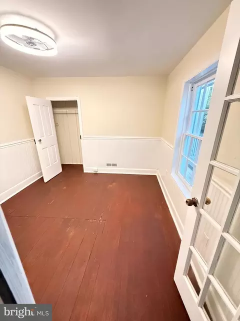 Bedroom - 125 W 4th St, Frederick, MD 21701 photo 4 of 6