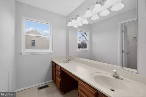 582 Chukkar Ct, Frederick, MD 21703 photo 23
