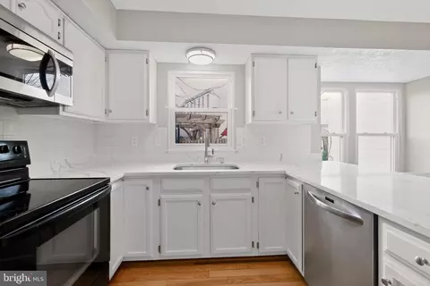 582 Chukkar Ct, Frederick, MD 21703 photo 3