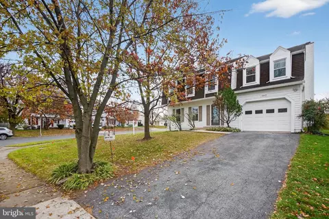 582 Chukkar Ct, Frederick, MD 21703 photo 2