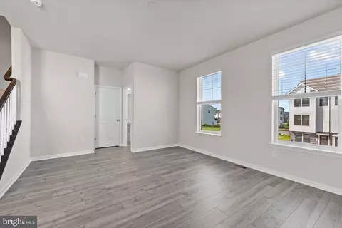 Living - 425 Ensemble Way, Frederick, MD 21701 photo 3 of 5