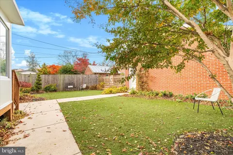 Exterior - 301 Fleming Ave, Frederick, MD 21701 photo 10 of 12