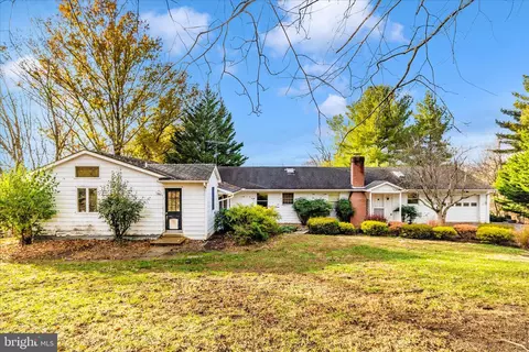8423 Palmer Rd, Middletown, MD 21769
