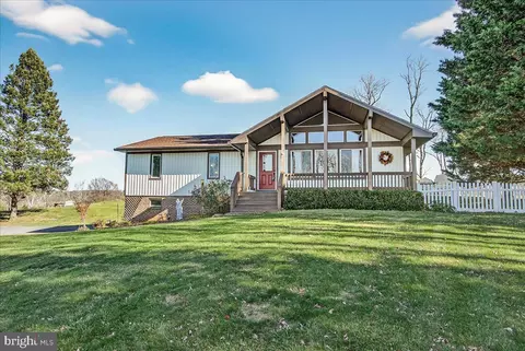5109 Ella Ct, Jefferson, MD 21755