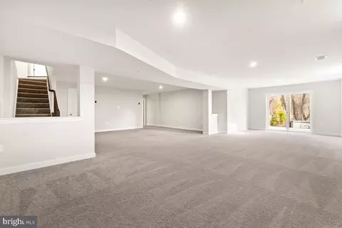 Living - 5521 Hawk Ridge Rd, Frederick, MD 21704 photo 6 of 6