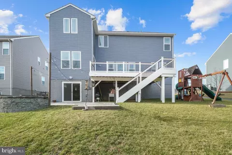 Exterior - 5521 Hawk Ridge Rd, Frederick, MD 21704 photo 6 of 11