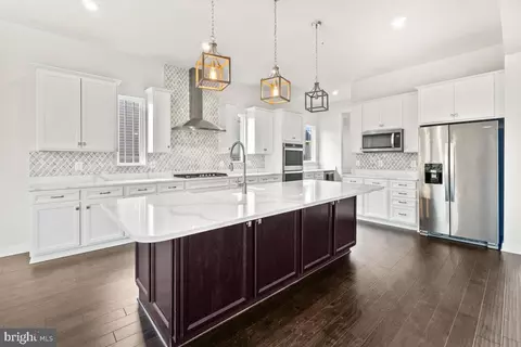 Kitchen - 5521 Hawk Ridge Rd, Frederick, MD 21704 photo 2 of 2