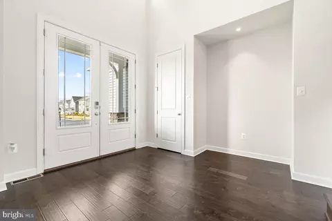Entry Way - 5521 Hawk Ridge Rd, Frederick, MD 21704 photo 1 of 16