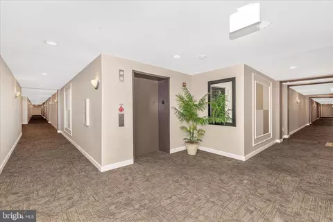 Entry Way - 35 E All Saints St #306, Frederick, MD 21701 photo 2 of 4