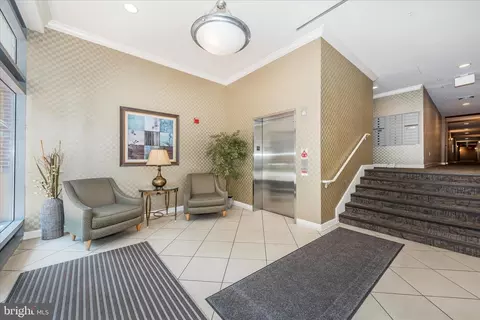 Entry Way - 35 E All Saints St #306, Frederick, MD 21701 photo 4 of 4