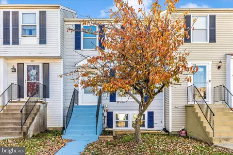 1355 David Ln, Frederick, MD 21703