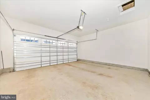 Entry Way - 413 Bucklebury Ln, Frederick, MD 21702 photo 10 of 11