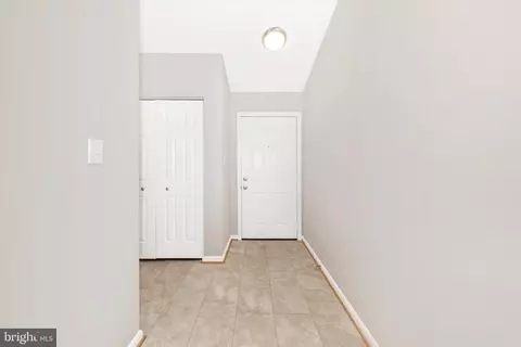 Entry Way - 2149 Wainwright Ct #2C, Frederick, MD 21702 photo 1 of 3