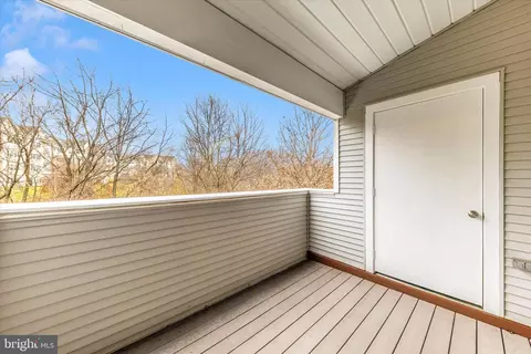 Exterior - 2149 Wainwright Ct #2C, Frederick, MD 21702 photo 2 of 4