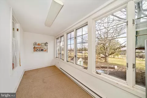 Exterior - 6710 Ford Rd, Frederick, MD 21702 photo 3 of 15