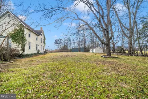 Exterior - 6710 Ford Rd, Frederick, MD 21702 photo 8 of 15