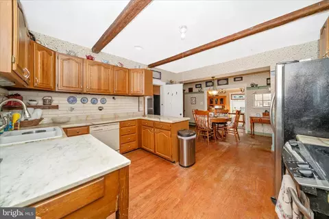 Kitchen - 6710 Ford Rd, Frederick, MD 21702 photo 2 of 5