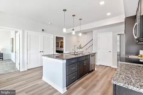 Entry Way - 714 B Iron Frg, Frederick, MD 21702 photo 1 of 3