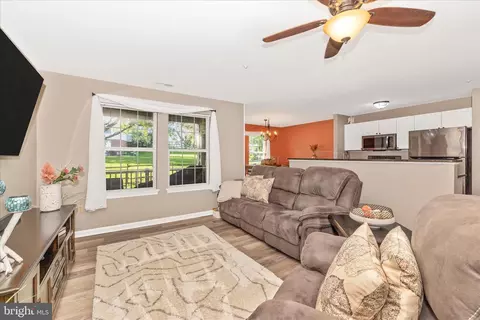 2402 Dominion Dr, Frederick, MD 21702 photo 9