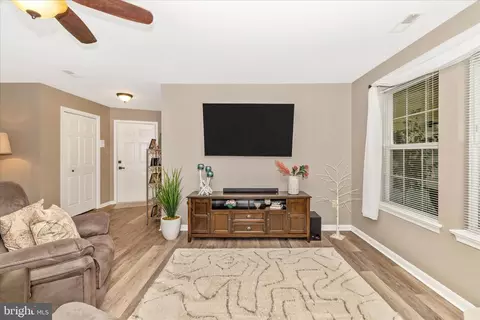 2402 Dominion Dr, Frederick, MD 21702 photo 13