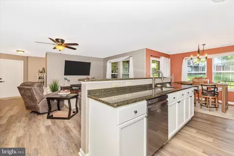2402 Dominion Dr, Frederick, MD 21702 photo 17