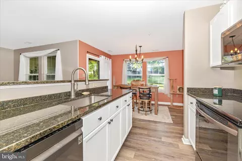 2402 Dominion Dr, Frederick, MD 21702 photo 18