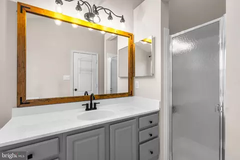 Bath - 2612 S Everly Dr, Frederick, MD 21701 photo 2 of 4
