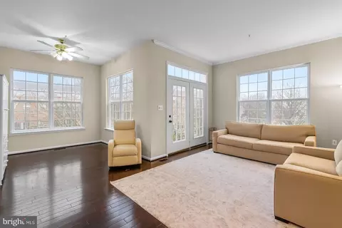 Living - 2612 S Everly Dr, Frederick, MD 21701 photo 2 of 3