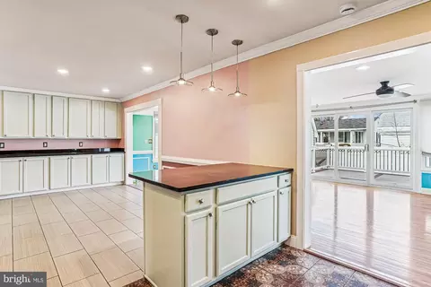 Entry Way - 417 White Oak Pl, Frederick, MD 21701 photo 6 of 6