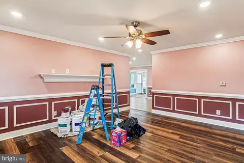 Living - 417 White Oak Pl, Frederick, MD 21701 photo 3 of 5