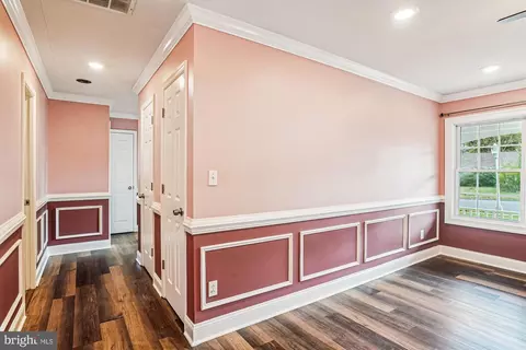 Entry Way - 417 White Oak Pl, Frederick, MD 21701 photo 5 of 6