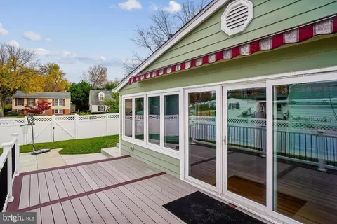 Exterior - 417 White Oak Pl, Frederick, MD 21701 photo 11 of 18