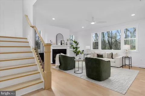 Entry Way - 5417 Reeder Ln, Frederick, MD 21702 photo 3 of 14