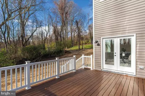 Exterior - 5417 Reeder Ln, Frederick, MD 21702 photo 7 of 11
